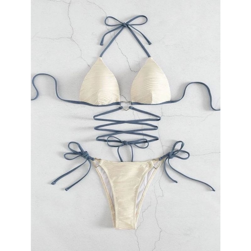 Bikini Tam Giác Khoét Ngực Trái Tim Cut Out Sexy Độc Đáo