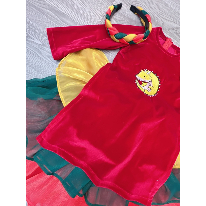 Áo dài nhung thêu xinh xắn cho bé