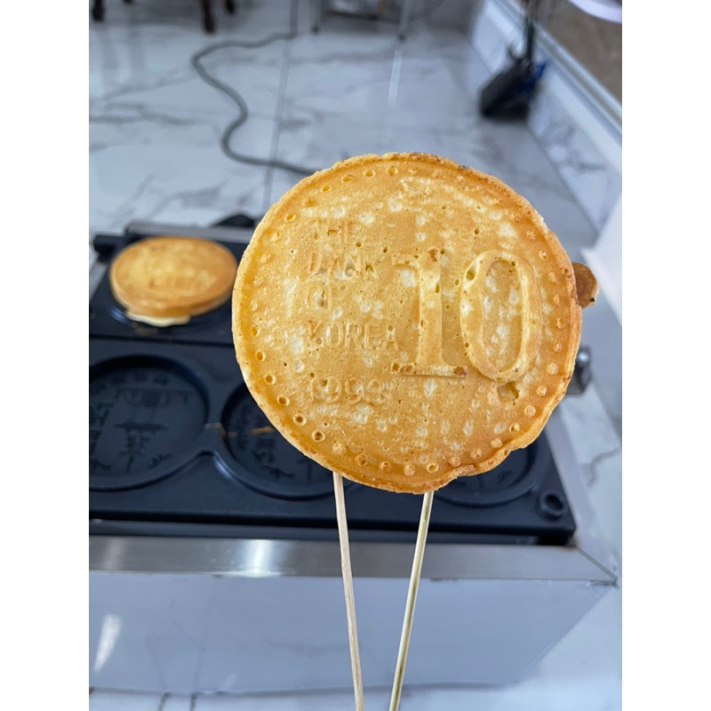 Bánh đồng xu phô mai cầu vồng kéo sợi, bánh đặt mới nướng