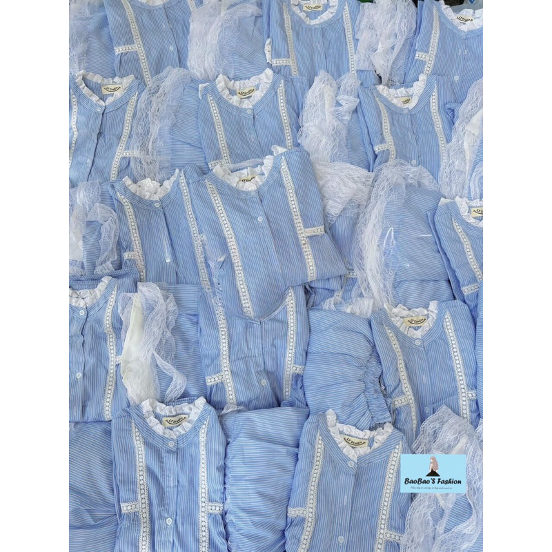 Set xanh dương phối ren trắng xinh xắn