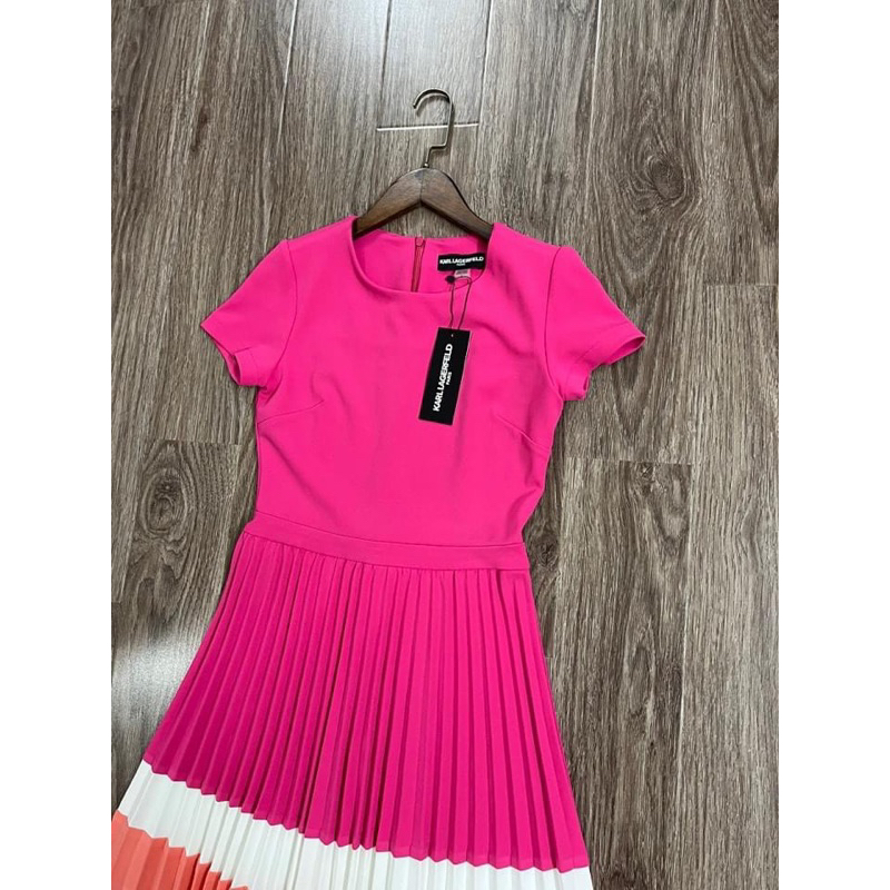 Đầm dập ly K.a.r.k xịn xò 🍀🍀🍀