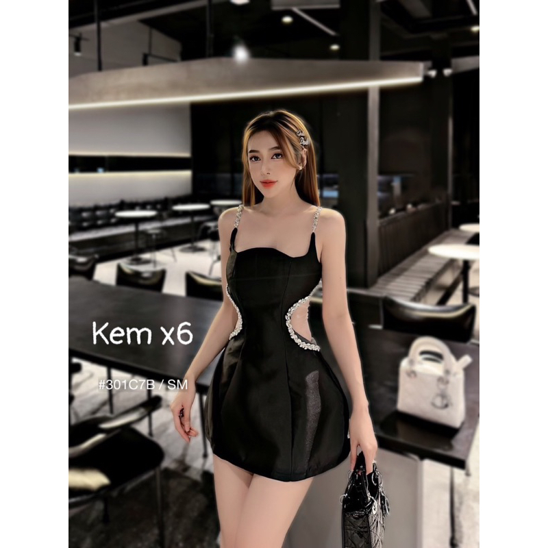 Đầm tiệc khoét eo đính đá cao cấp nữ