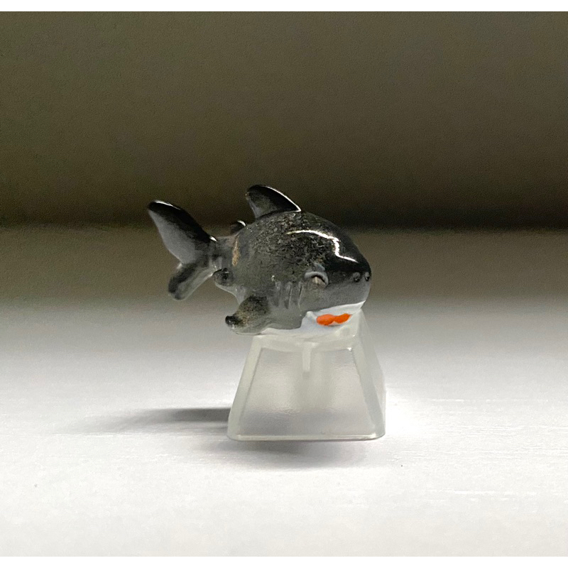 Keycap cá mập đen