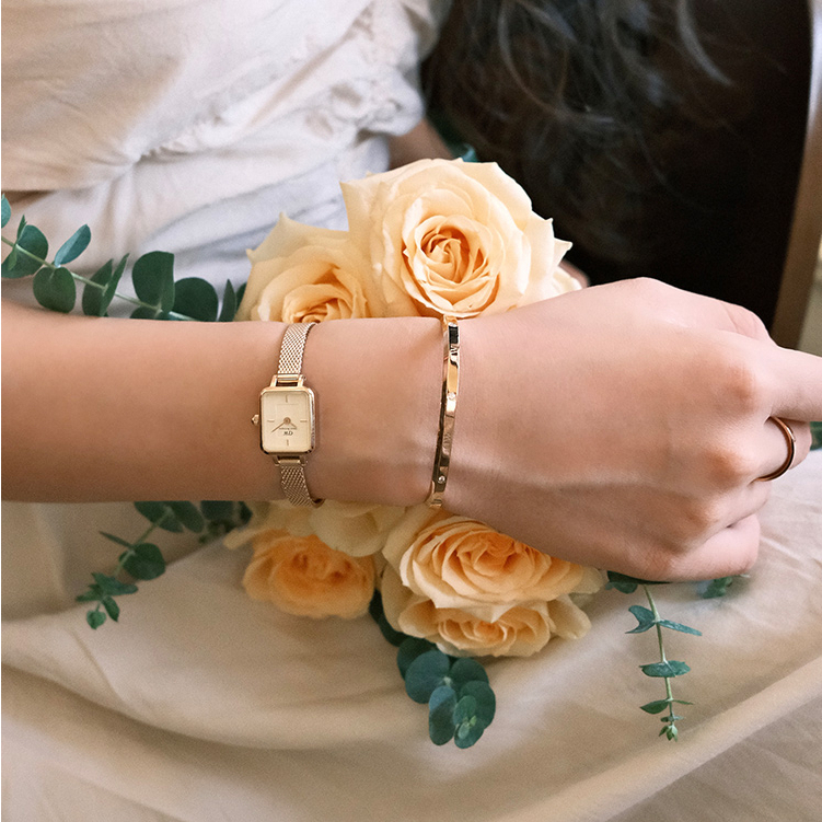 Vòng tay nam nữ Dw Classic Lumine Bracelet đính đá lấp lánh bảo hành 12 tháng