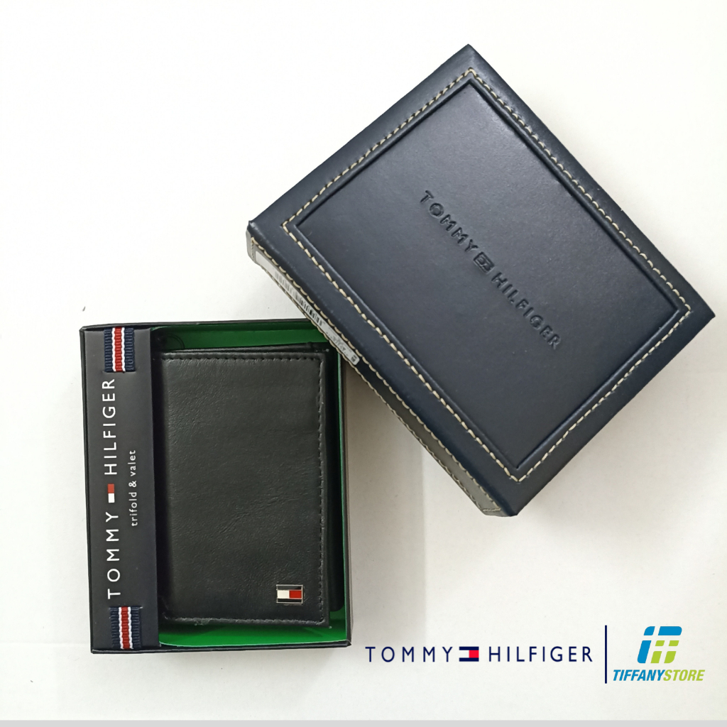 Ví nam Tommy Hilfiger Men's Leather Trifold Wallet - Màu đen 31TL11X018 - Chính hãng