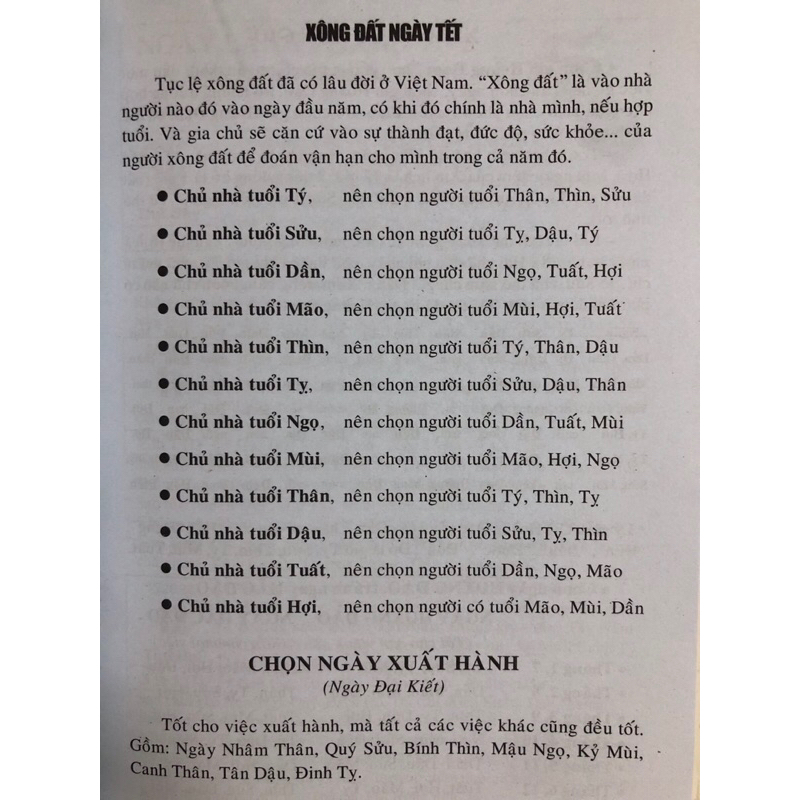 Sách - Ngày Lành Tháng Tốt