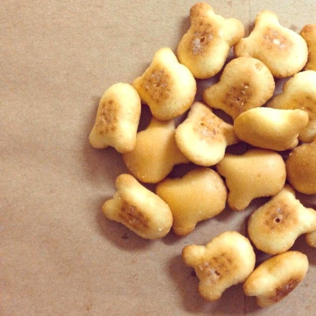 Bánh Gấu Nhân Kem Food Store Hộp 500gram, Bánh Gấu Nhân Kem Thơm Ngon Gòn Tan Béo Ngậy