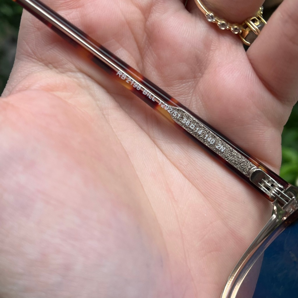 - Kính Mắt Màu Trà Loang Gọng Nhựa Siêu Đẹp - Nguyên Zin Qua Sử Dụng