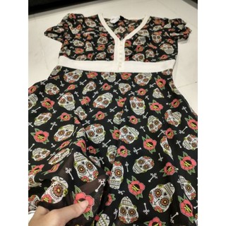 Đầm hoạ tiết halloween f21 VNXK đầm voan xoè tay ngắn forever 21 hoạ tiết đầu lâu skull xuất khẩu dư xịn