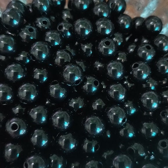 10-25-50gam hạt châu có lỗ 8mm, ngoc trai nhựa, hạt bẹt, cườm nhiều màu