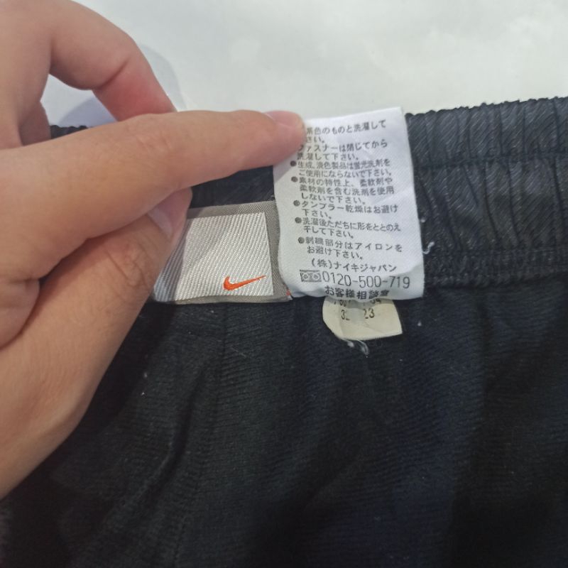 Quần dù thể thao Nike Real 2hand