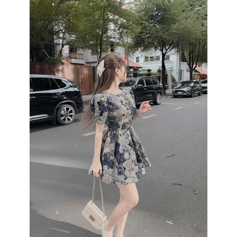 Đầm xoè tiểu thư tay bồng chất bố họa tiết siêu sang