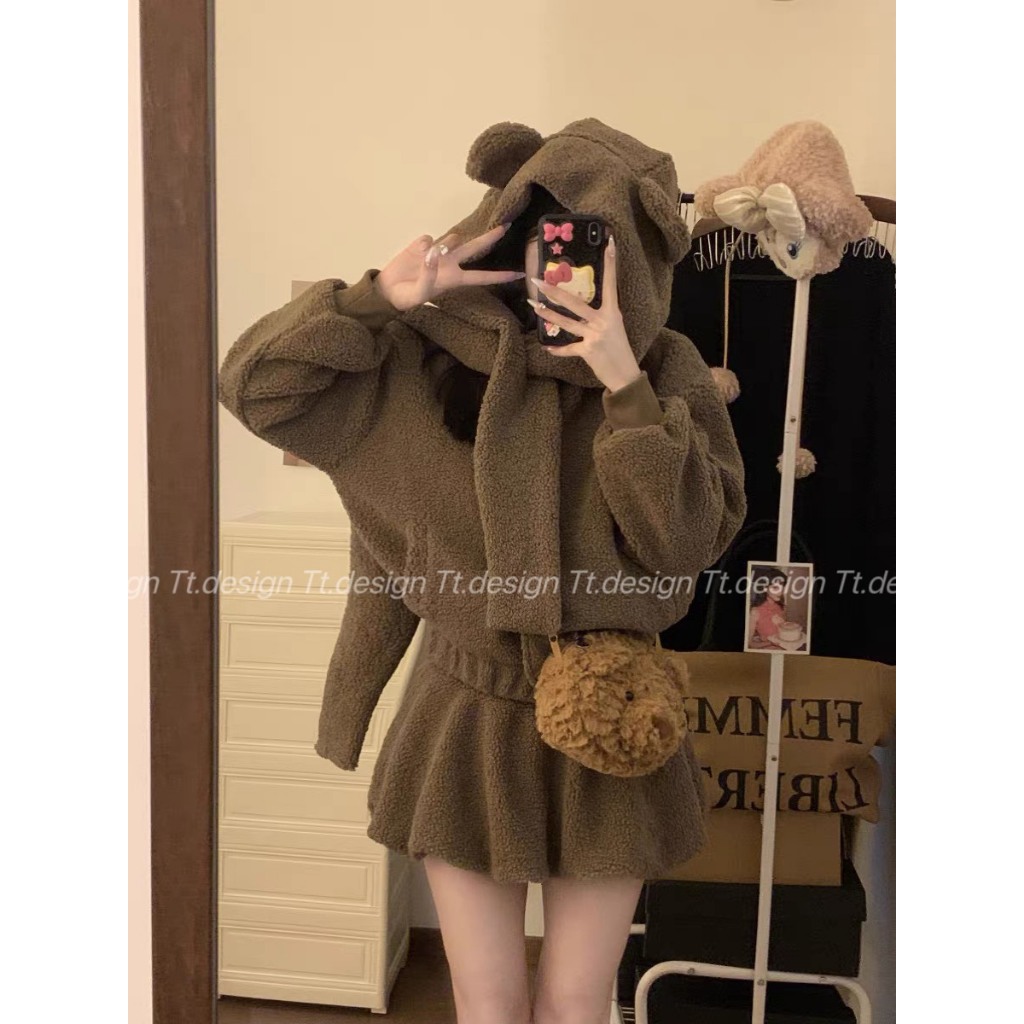 Set Bộ Nữ Tai Gấu Và Chân Váy Siêu Xinh