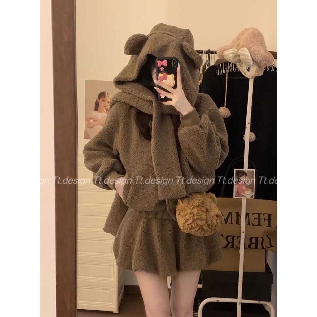 Set Bộ Nữ Tai Gấu Và Chân Váy Siêu Xinh