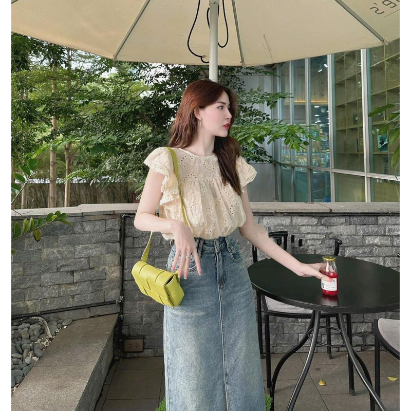 Chân Váy Jean Trơn Xẻ Thân Séc Sau Túi