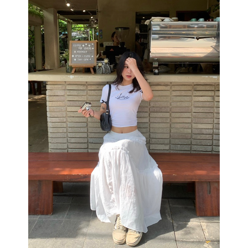 Sherie White Tee - Áo Thun Trắng Cotton Form Ôm Thêu Logo