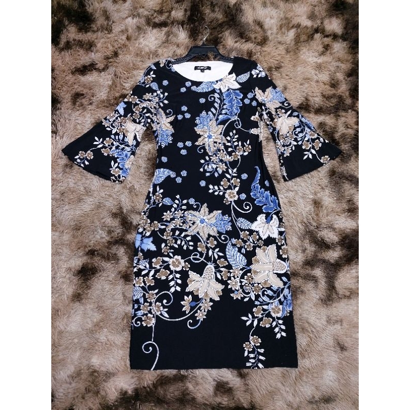 Đầm xuất xịn hiệu Glamour