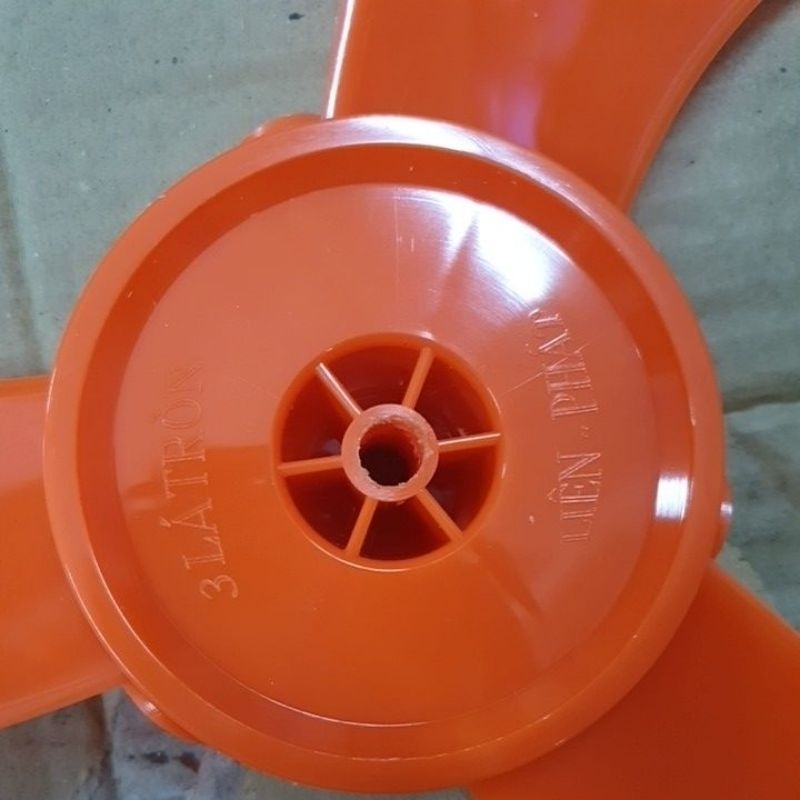 Cánh quạt 3lá b4 senko