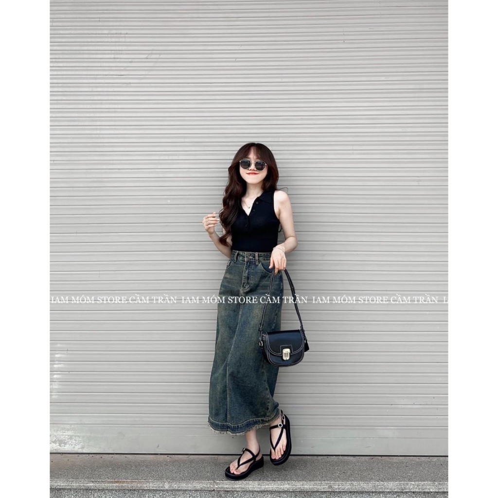 Chân váy jeans dài tua gấu xẻ sau màu tây