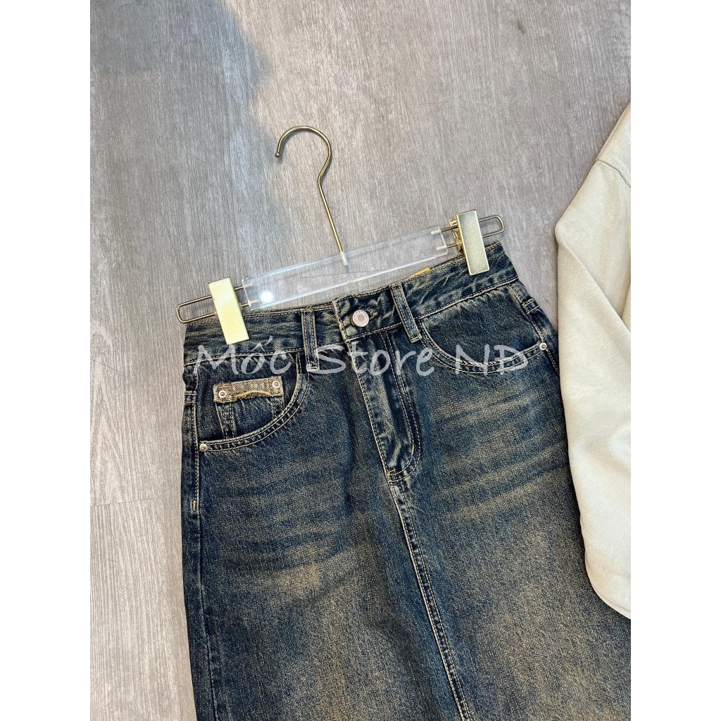 Chân váy jeans dài tua gấu xẻ sau màu tây
