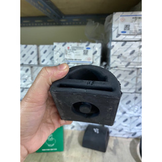 Cao su đệm nhíp xem Ford transit