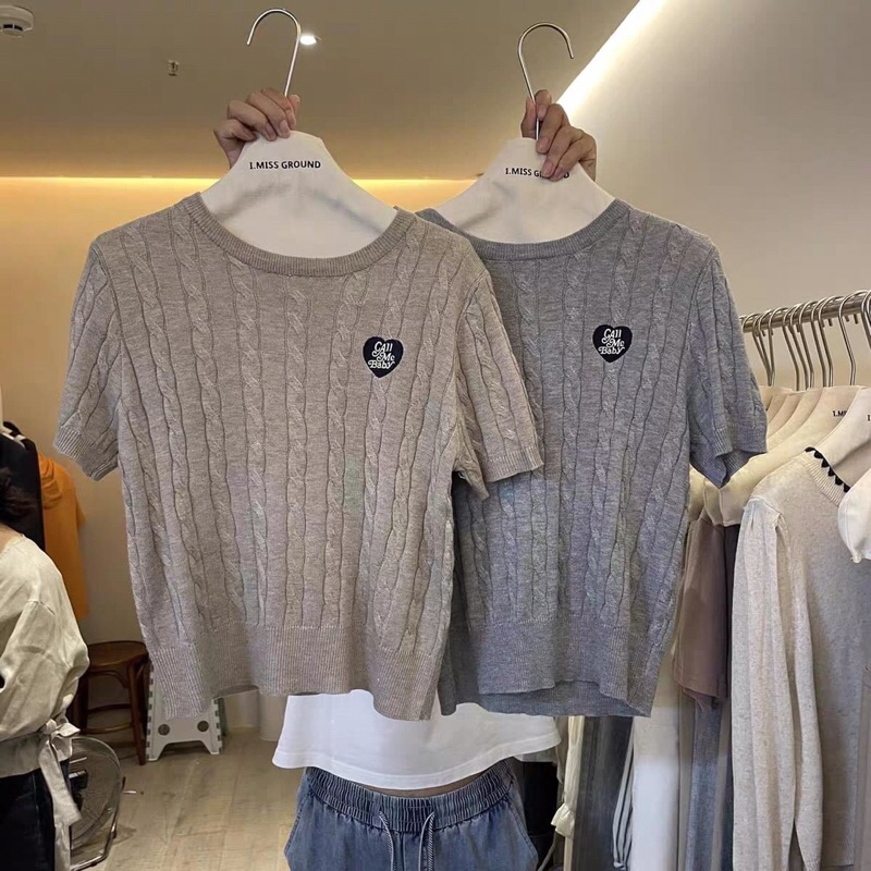 Áo len tăm mongtoghi thêu chữ call me baby