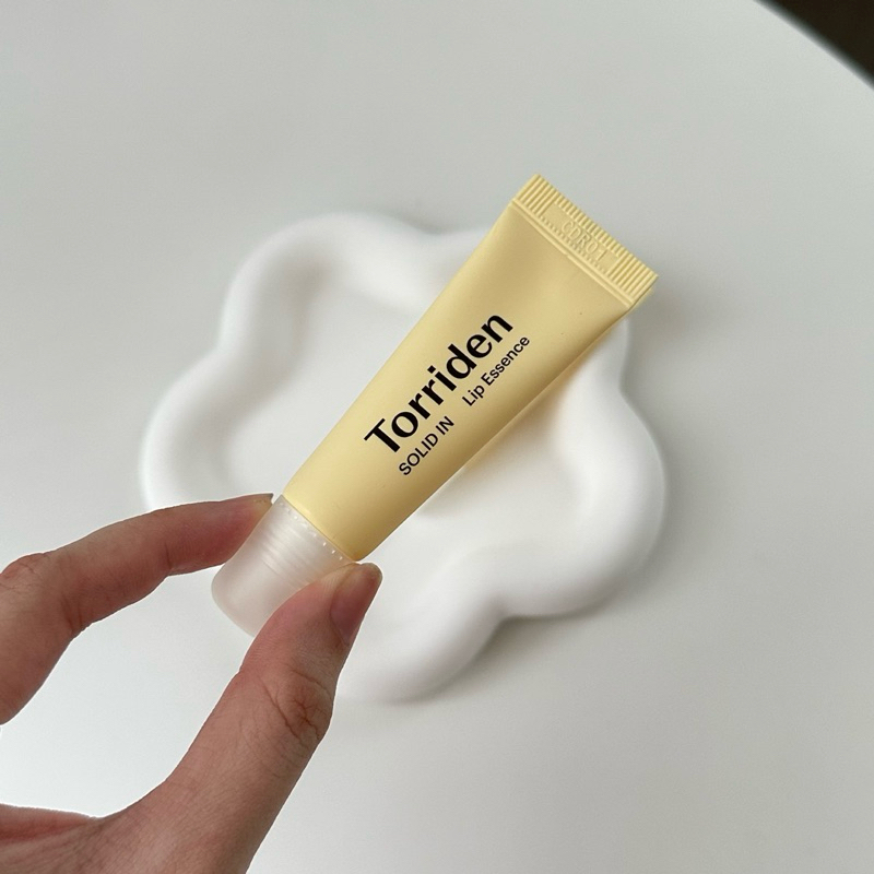 Có sẵn - Dưỡng môi Torriden 11ml UNBOX