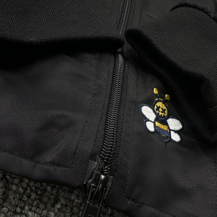 Áo Khoác Bomber Bản Thêu Vương Miện Đì O Thêu Ong_Áo Gió Nam Nữ Bản Thêu Hoàn Thiện