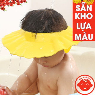 Mũ gội đầu tránh nước vào mắt của bé