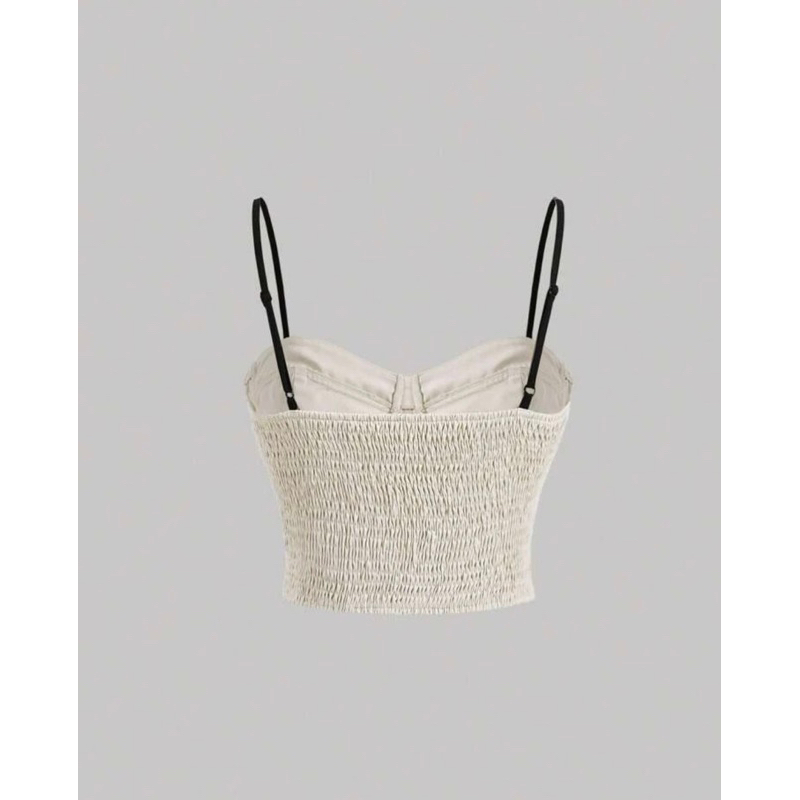 Áo croptop sang trọng, phối được nhiều outfit