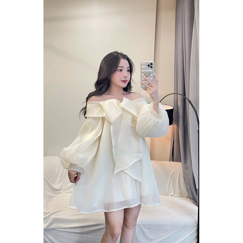 VÁY TRỄ VAI NƠ NGỰC TAY BỒNG CÔNG CHÚA SIÊU XINH SIÊU HOT