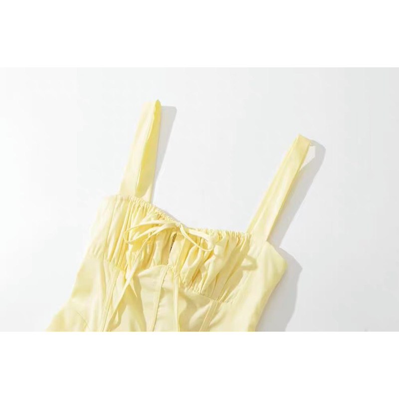 Đầm hai dây xoè màu