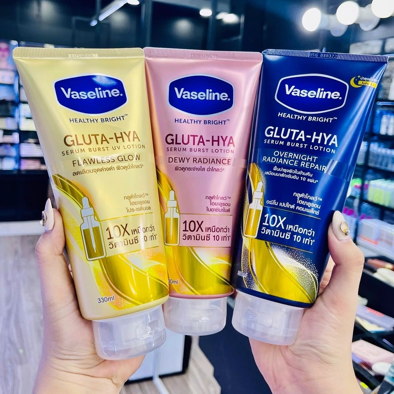 Sữa Dưỡng Thể Trắng Da Vaseline 10X GLUTA HYA 330ml