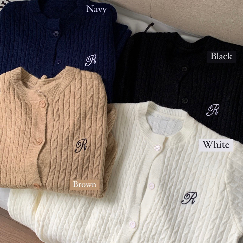 FromSooyoung - Cagidan len lông thừng thêu chữ R