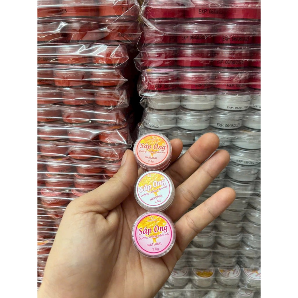 Sáp ong dưỡng môi