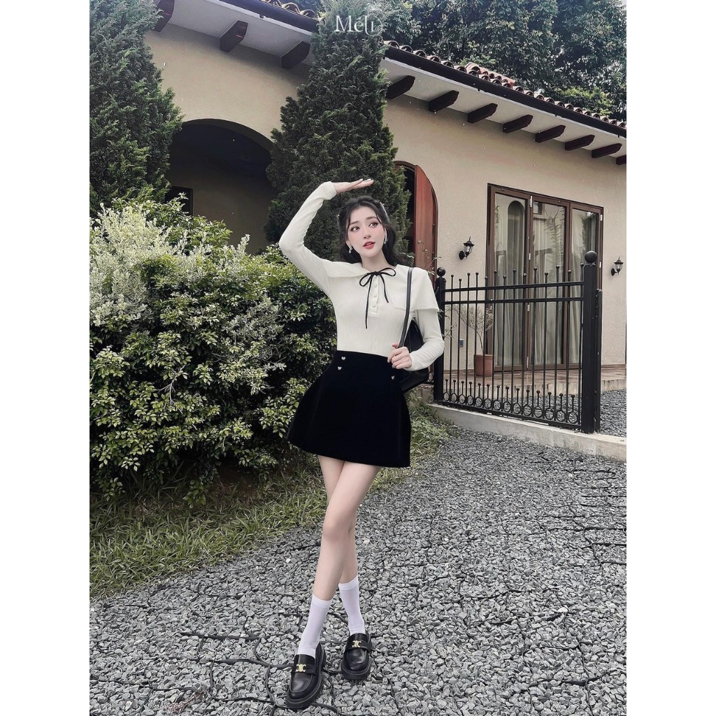 Set đồ nữ áo dài tay đính nơ kèm chân váy nhung chữ A dáng ngắn, set đồ tiểu thư áo kèm choàng vai sang chảnh thiết kế