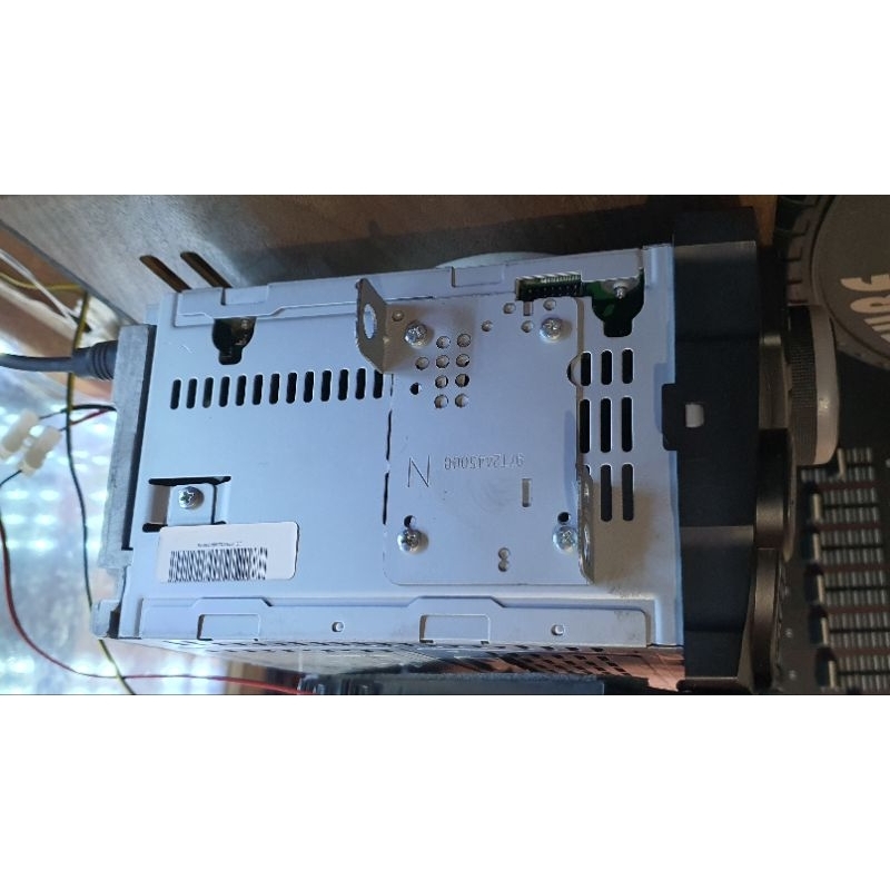 Máy phát nhạc liền Amply chevrolet SPACK. tính năng USB Aux cd radio.