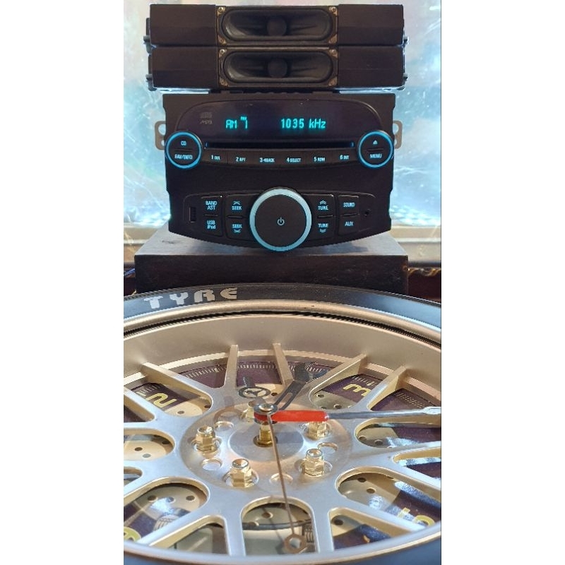 Máy phát nhạc liền Amply chevrolet SPACK. tính năng USB Aux cd radio.