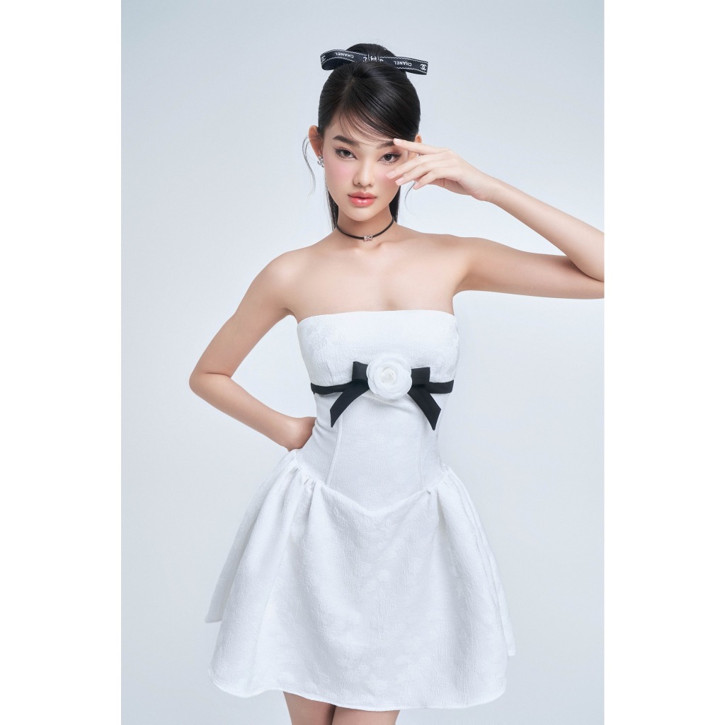 Đầm trắng cúp ngực ngắn xoè Those Studio quyến rũ, sang trọng Lealia Dress