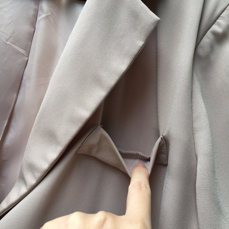 Khoác vest ngắn tay Secret Label