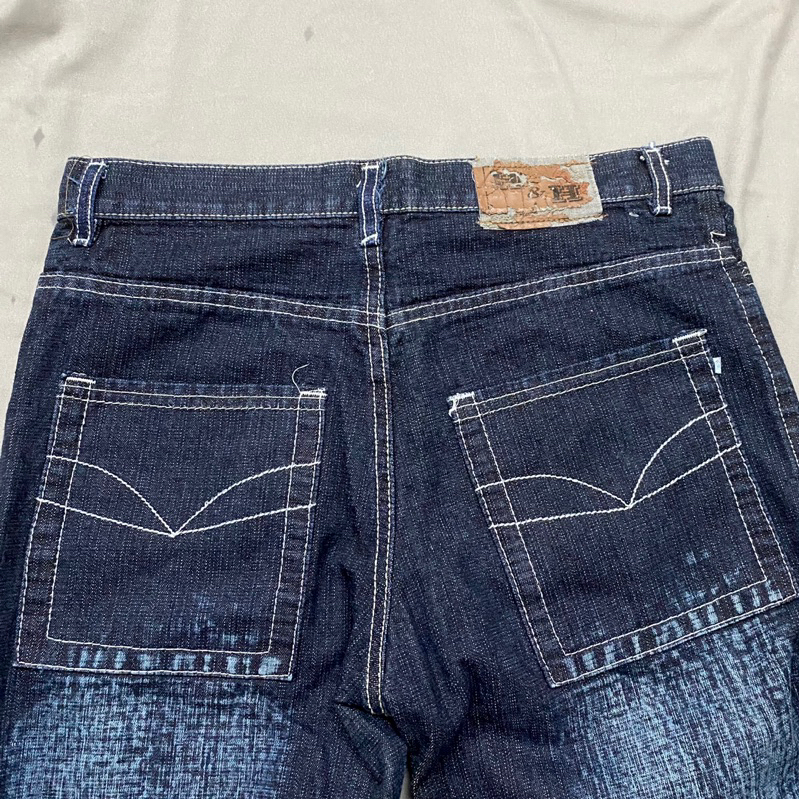 Quần jeans suông Naughty pants