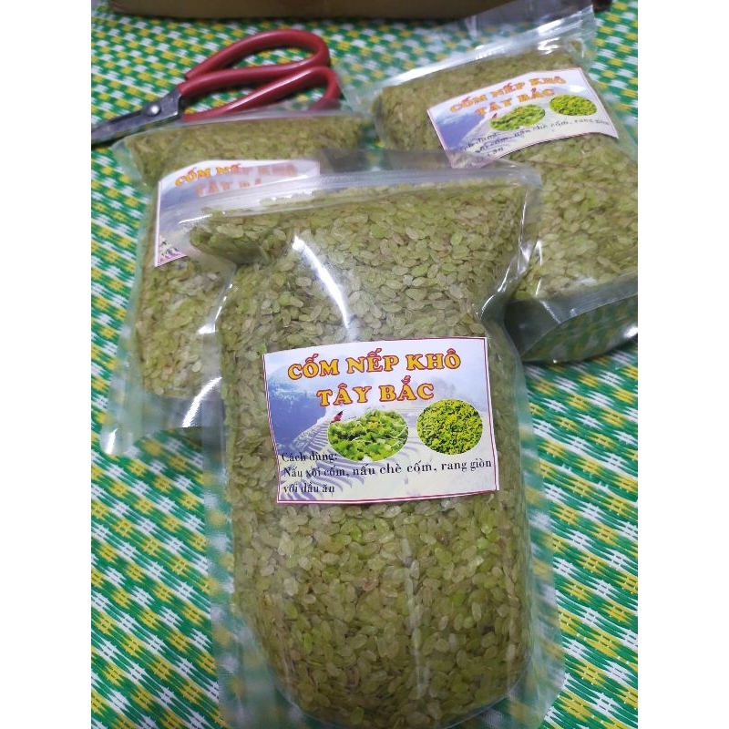 CỐM NON TÂY BẮC, GÓI 1KG, HÀNG SAO KHÔ,MÀU VÀNG CHANH TỰ NHIÊN