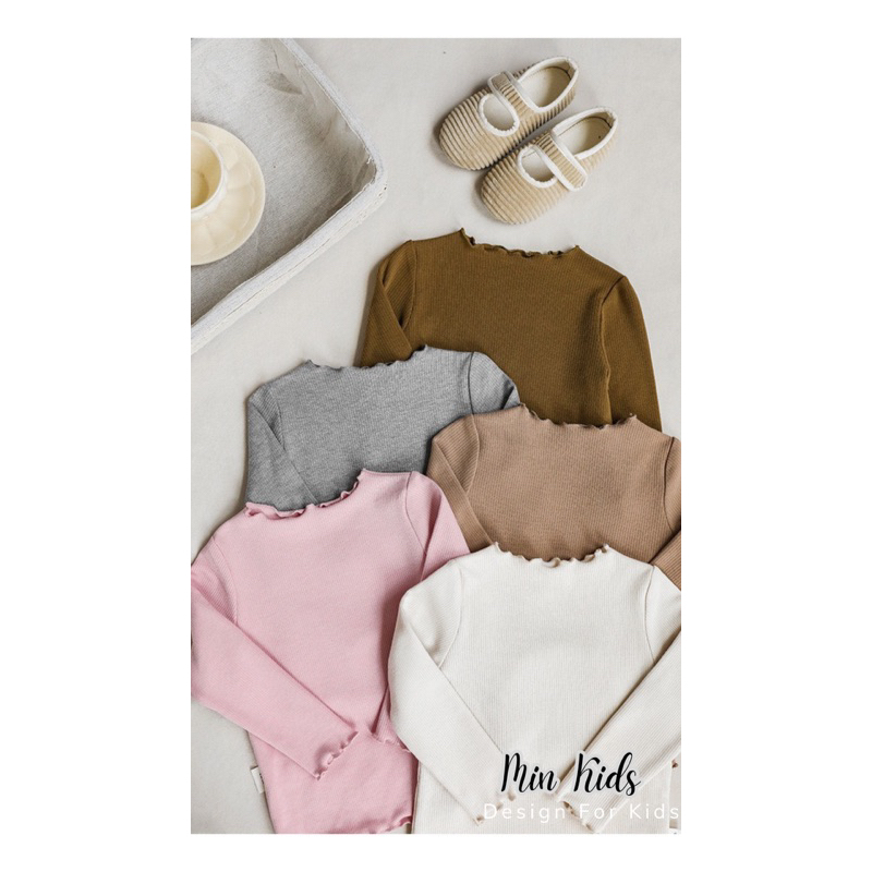 Áo dài tay thun gân màu trơn cổ viền bèo cho bé gái