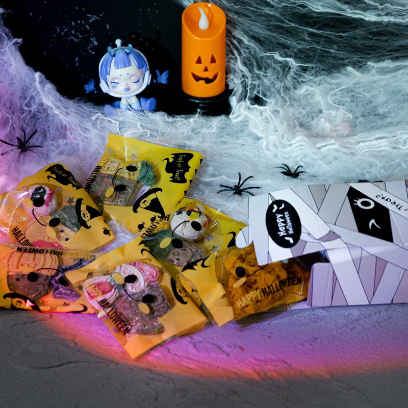 Bánh Sấy Khô Homemade Cho Chó Nhân Cá Basa / Thịt Heo Kẹo Sữa Bí Đỏ Dịp Halloween Cho Thú Cưng