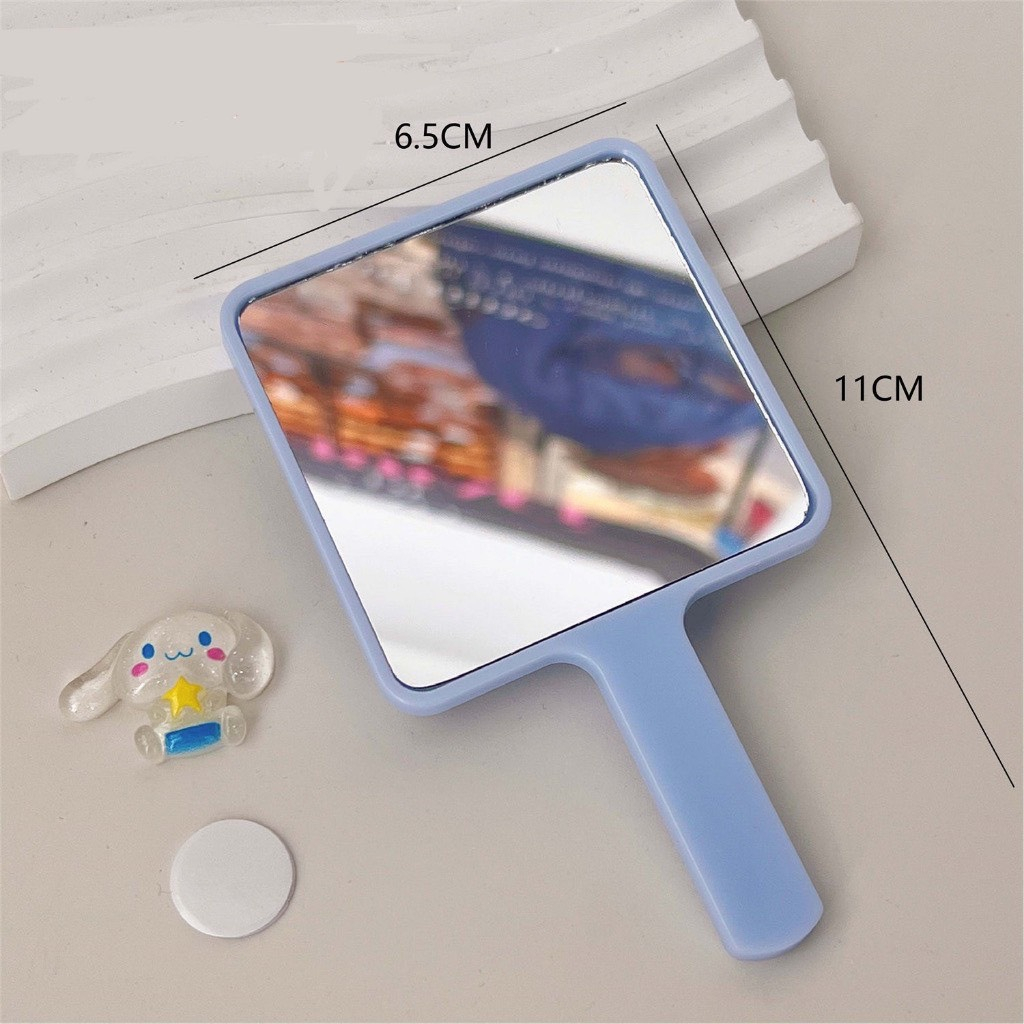 Gương Trang Điểm Cầm Tay Thiết Kế Hoạt Hình Dễ Thương LyLy