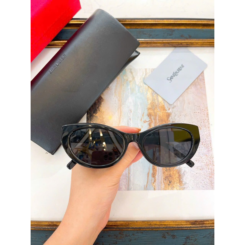 Kính Y.$.L mắt mèo