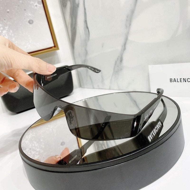 Kính BaLen mắt bảo hộ đen