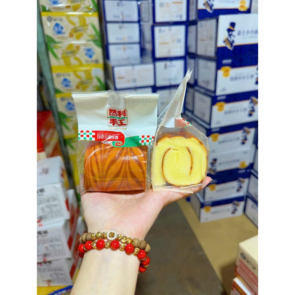 SẴN HCM - Bánh Đài Loan Mông to / Gong cuộn Nhiên lợi siêu ngon