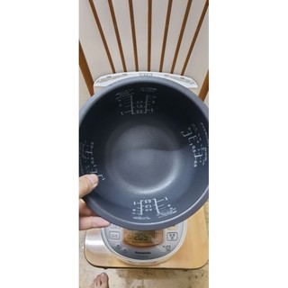 Nồi cơm điện cao tần IH Panasonic 1L