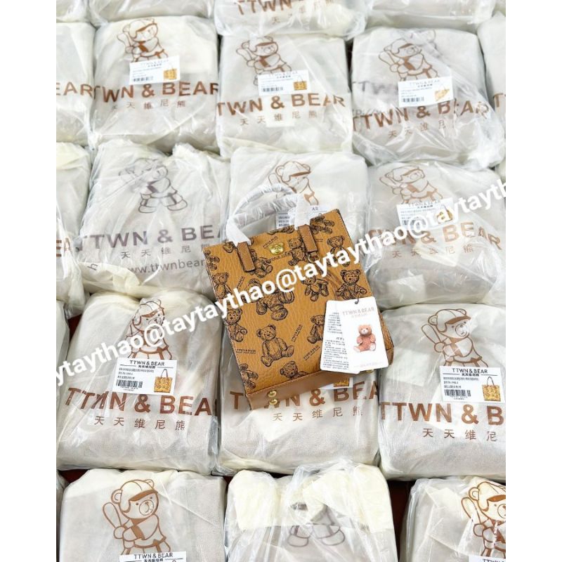 Túi xách, túi đeo chéo nữ TWB hoạ tiết gấu màu nâu siêu xinh